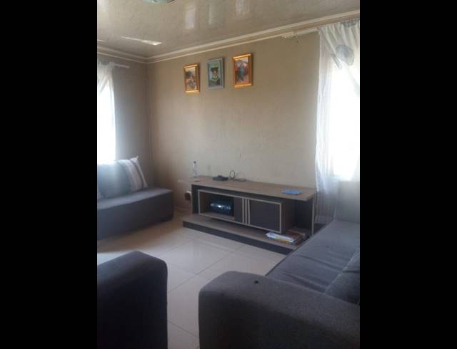 2 BEDROOM HOUSE FOR SALE IN PALM SPRINGS